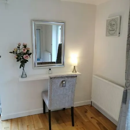 Couples Country Escape Includes Private Indoor Pool And Hot Tub In North Wales Villa Bagillt Exterior photo
