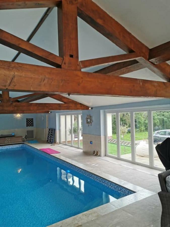 Couples Country Escape Includes Private Indoor Pool And Hot Tub In North Wales *