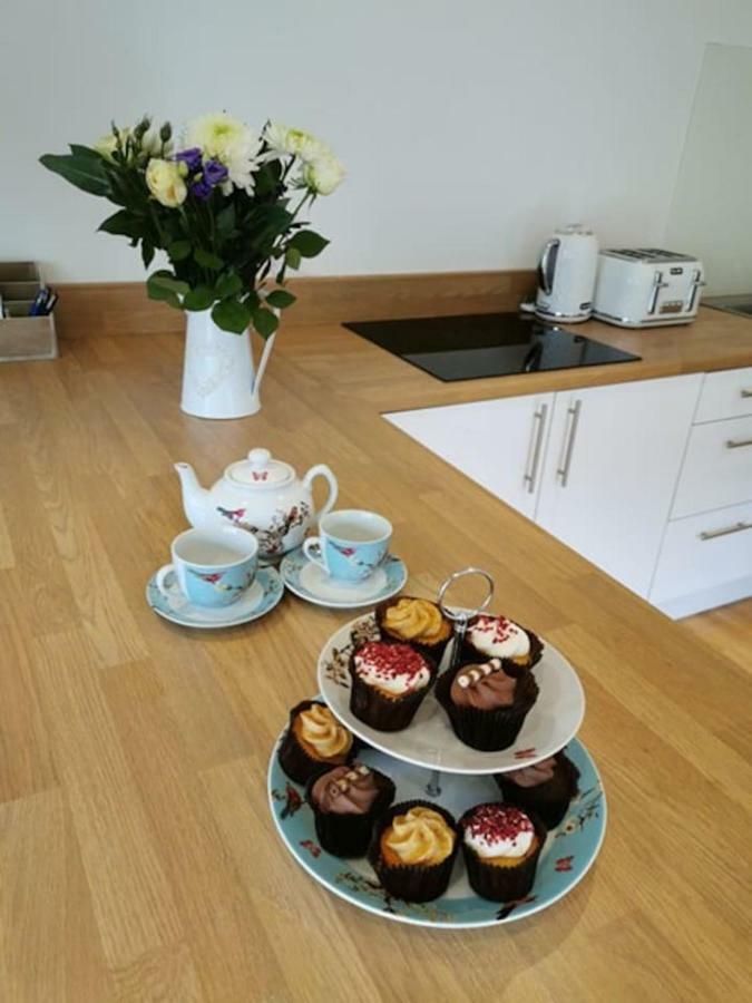 Couples Country Escape Includes Private Indoor Pool And Hot Tub In North Wales * Bagillt