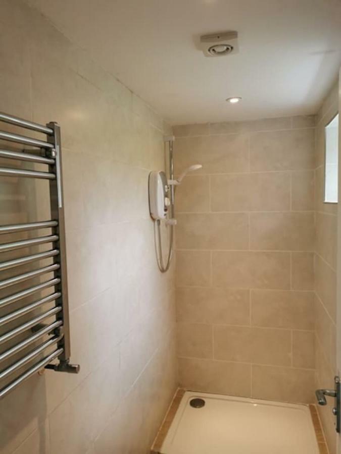 Couples Country Escape Includes Private Indoor Pool And Hot Tub In North Wales Holiday home *